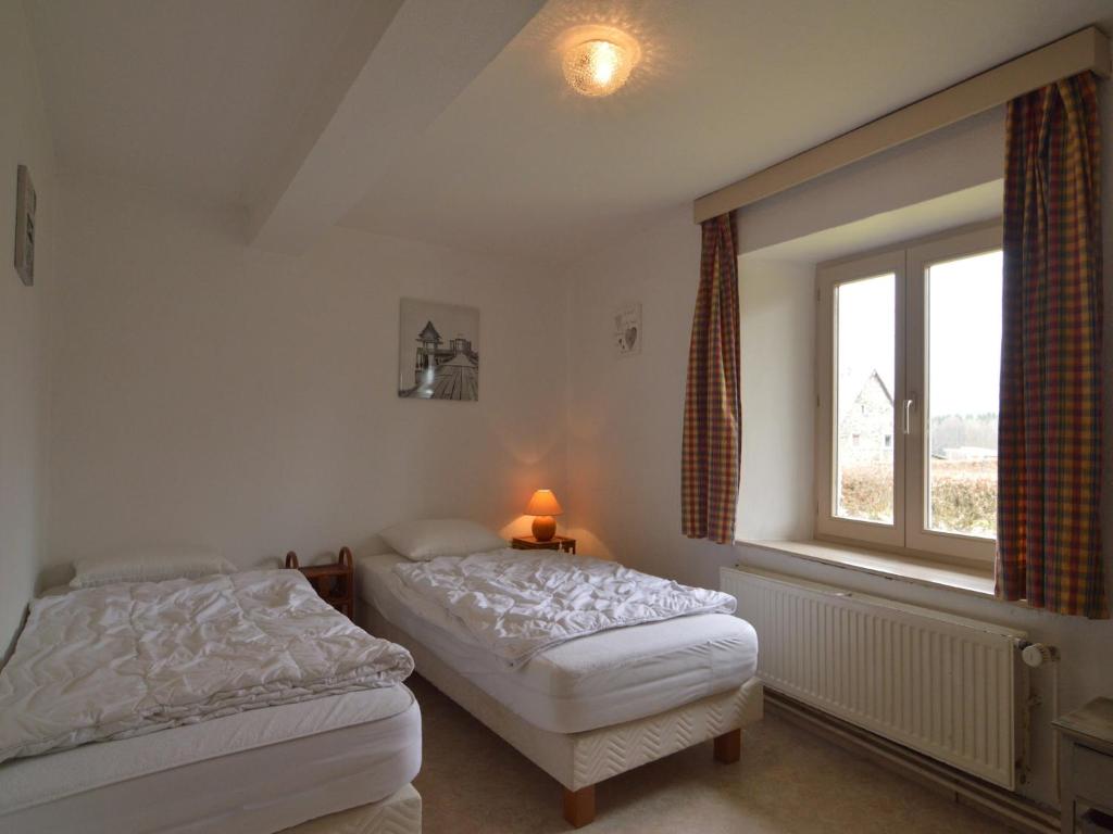 Holiday home in Sourbrodt with sauna, cleaning included photo 2