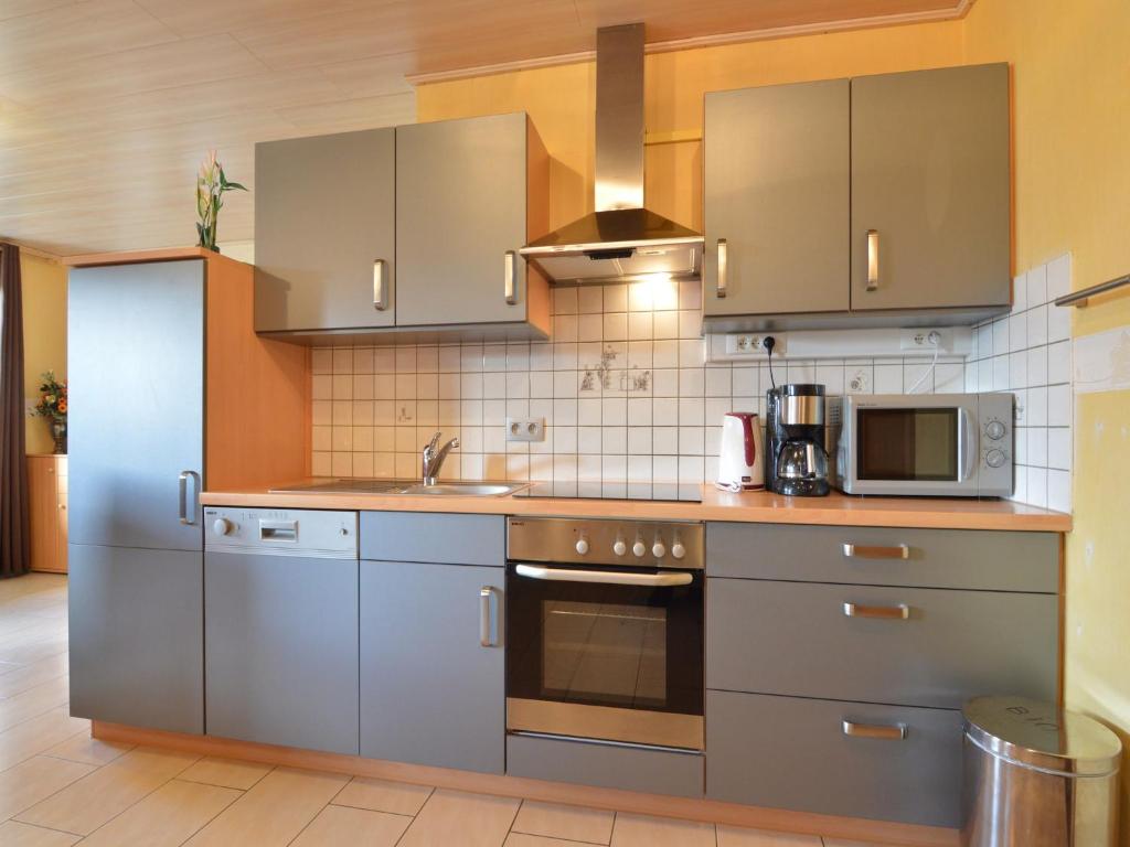 Holiday Home in Burg Reuland, cleaning included photo 3