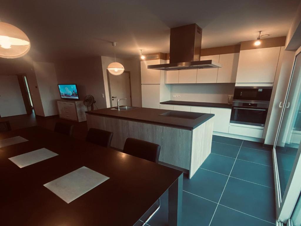 Holiday home in De Panne near Plopsaland, cleaning included photo 3
