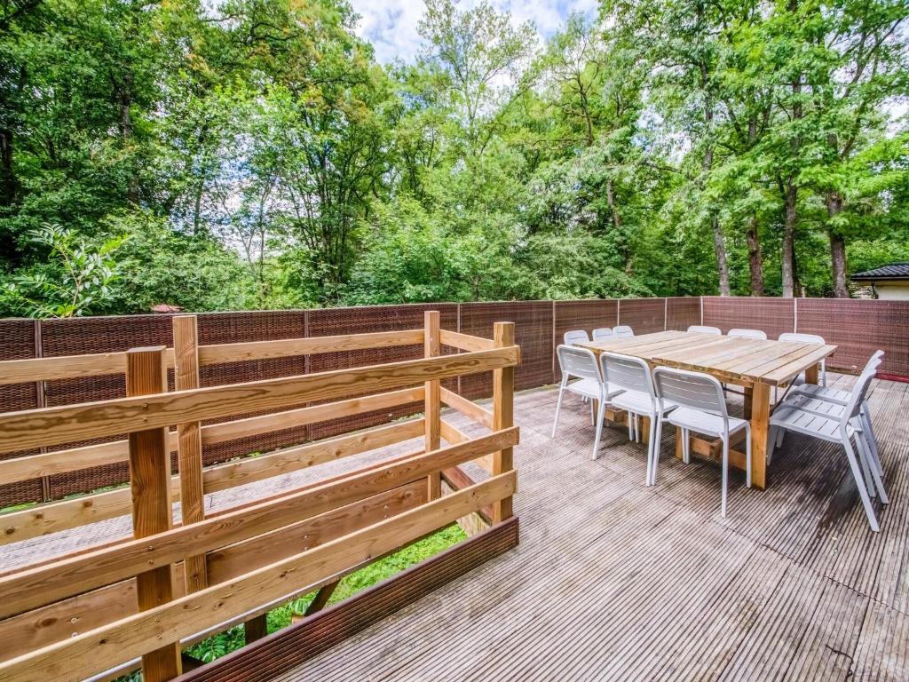 Spacious chalet with sauna and bubble bath, cleaning included photo 4