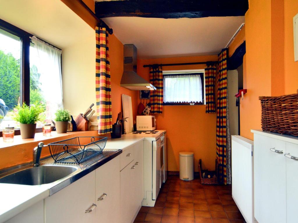 Cottage in Paliseul with Garden, cleaning included photo 2