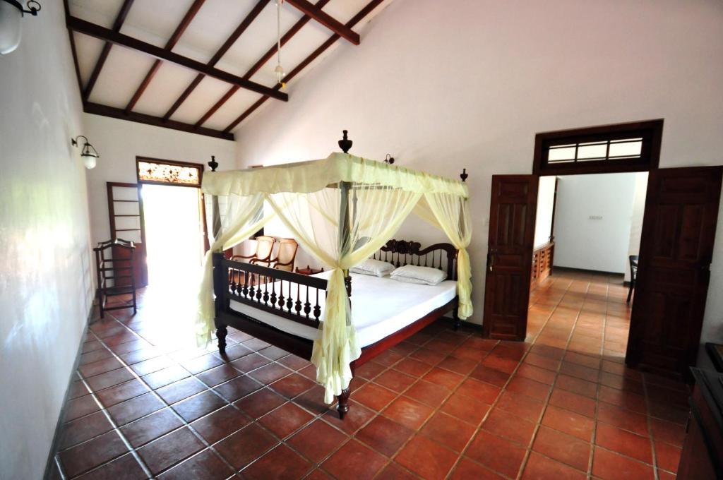 Okvin River Villa photo 3