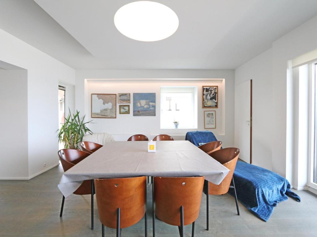 Spacious apartment in Knokke-Heist by the sea photo 2