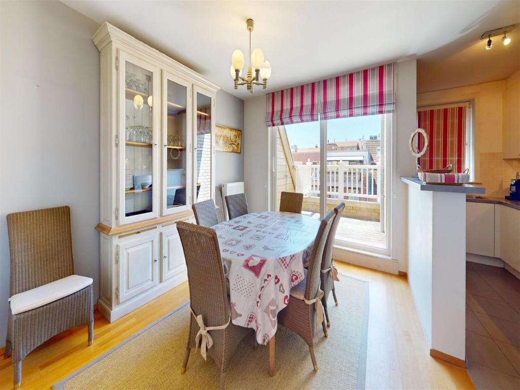 Duplex apartment near Lippenslaan photo 3