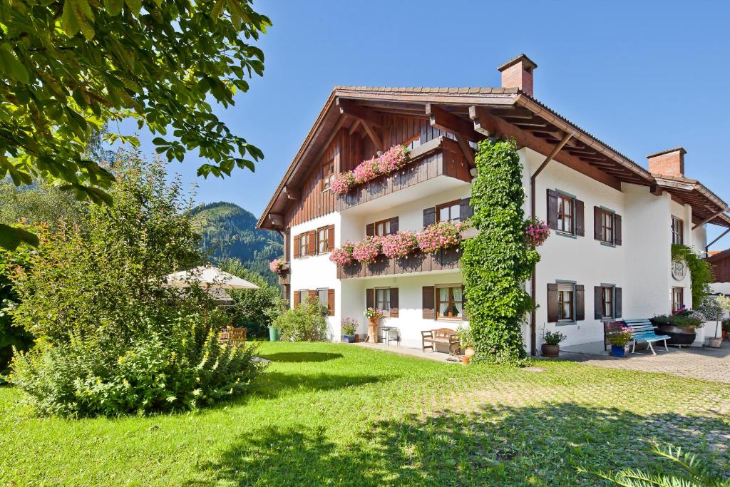 Landhaus Via Decia - Bad Hindelang PLUS Partner photo 2