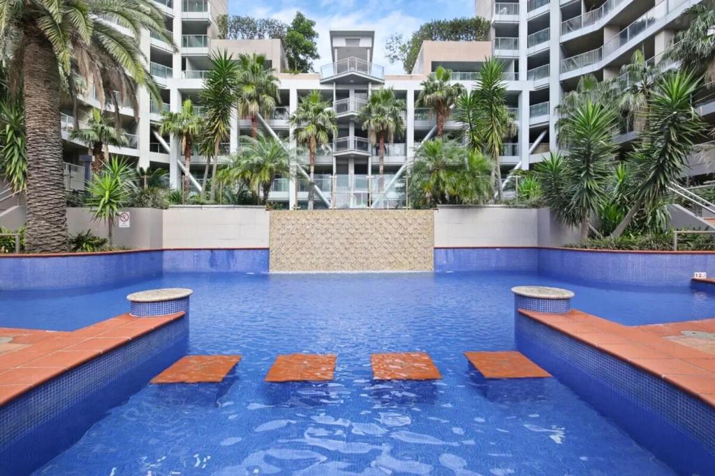 Chatswood charm - Convenience meets poolside views - HELP7 photo 1