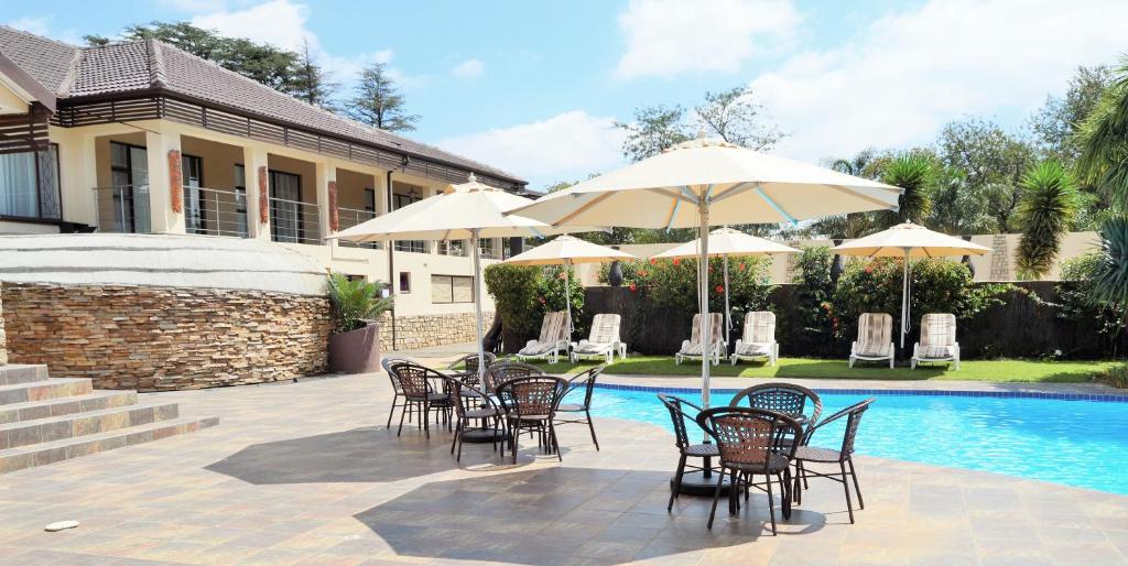 Ecotel Premier Lodge & Conference Centre photo 1