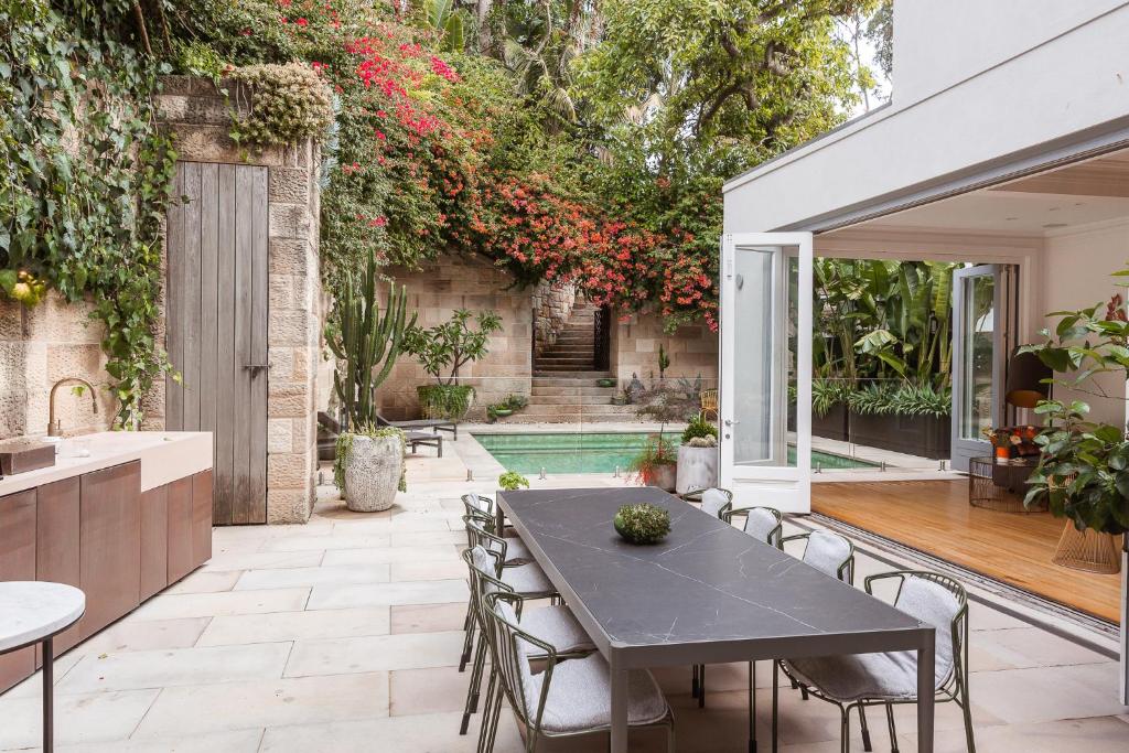 The Darling Private Oasis with Heated Magnesium Pool photo 2