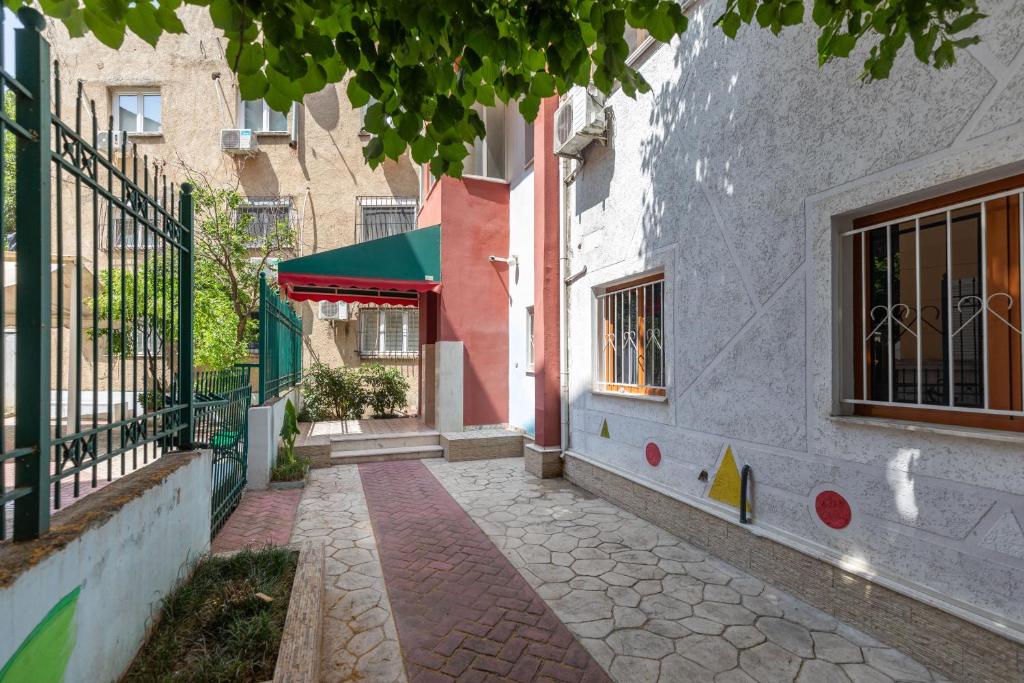 Tirana City Center Apartment photo 2