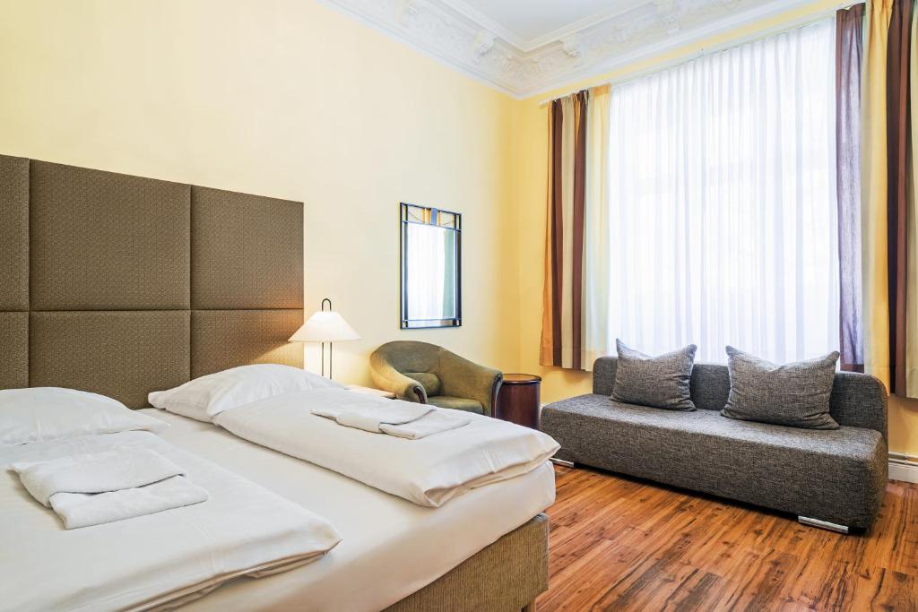 Четырехместный (Четырехместный номер), Hotel-Pension Michele