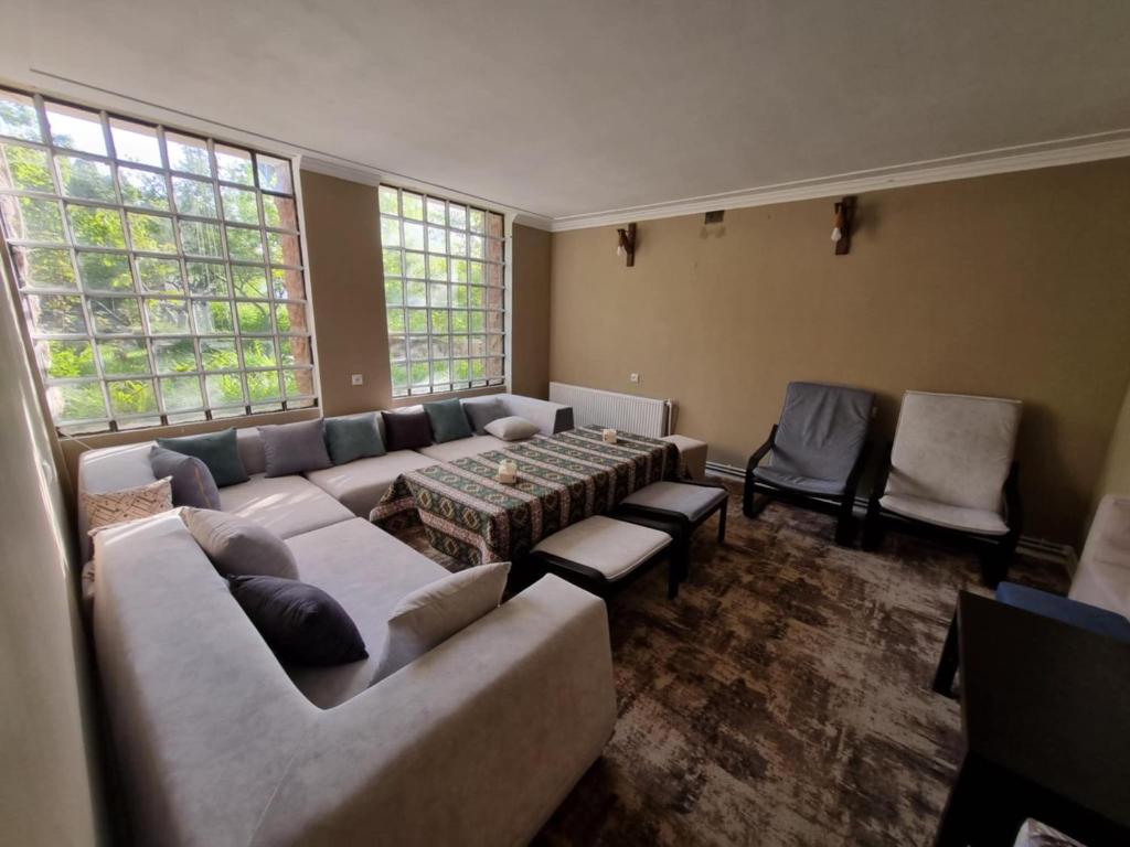 Artanish Guest House photo 3