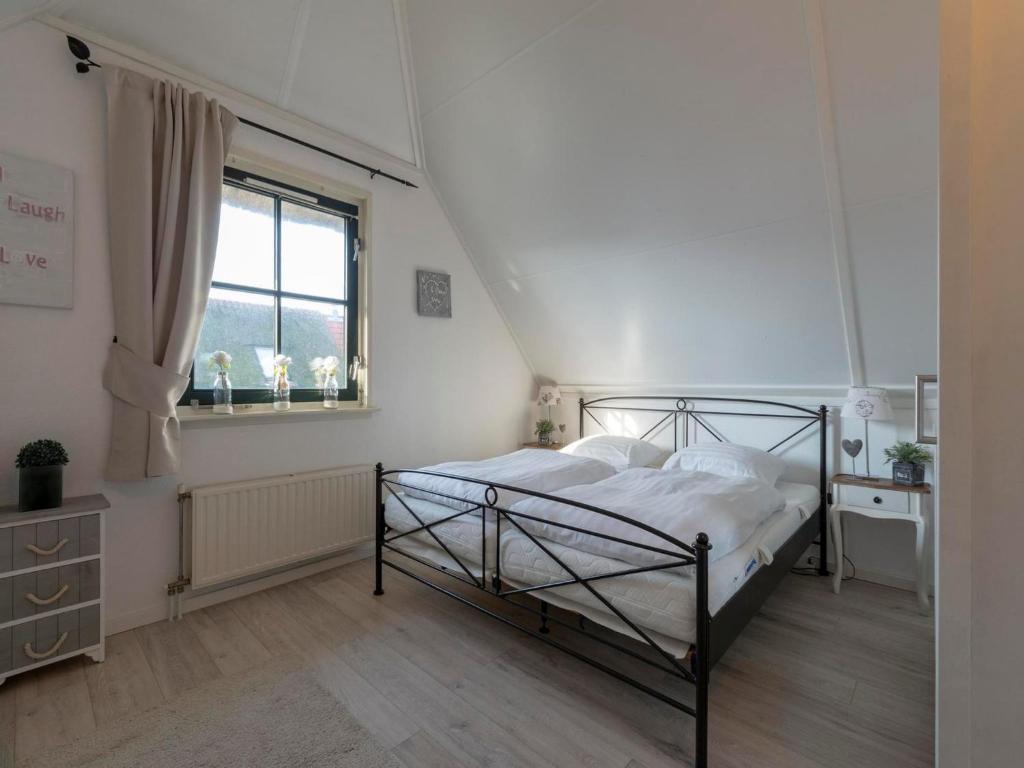 Villa in Callantsoog near Beach & Sea - Tap to explore photos