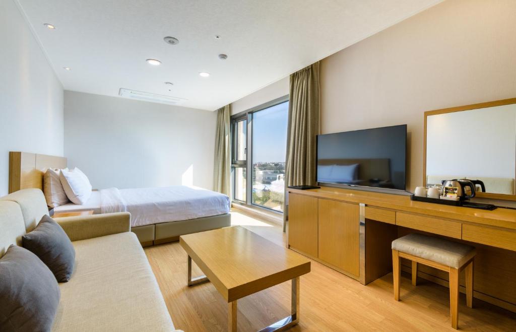 Uni Hotel Jeju Room Type - Standard Double Room