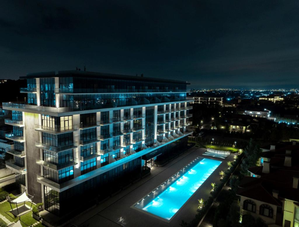 Sea Breeze Resort Baku Light House 3