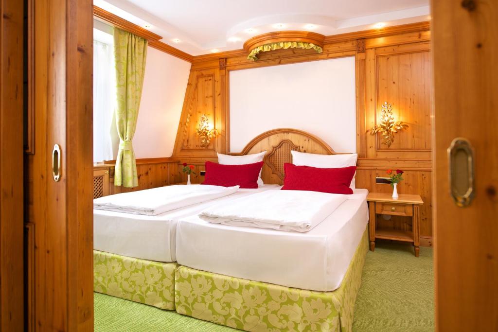 Сьюит (Люкс, вид на сад), Park Hotel Laim