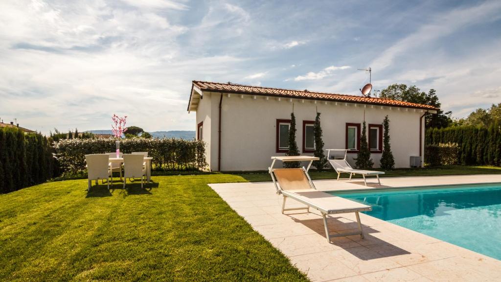 Podere Villa Olmo photo 3