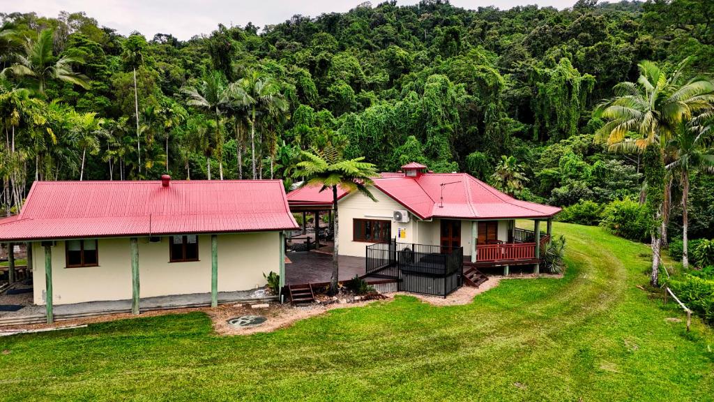 Entire House, Ahana Hillside Nature Gateway photo 2