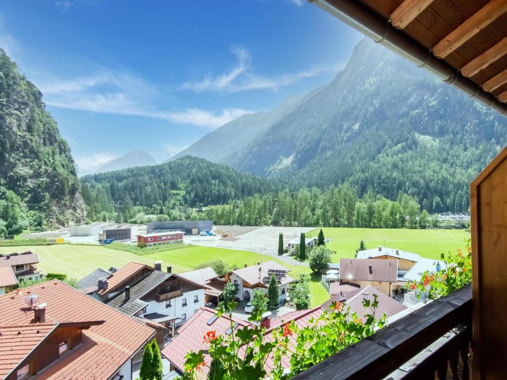 Cozy Holiday Home in Tyrol near Ski Area, cleaning included photo 3