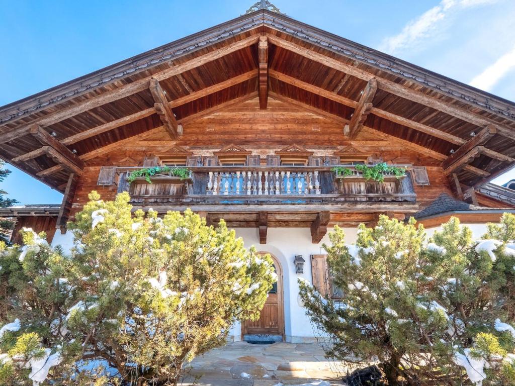 Chalet in St Johann in Tyrol near Kitzbühel, cleaning included photo 1
