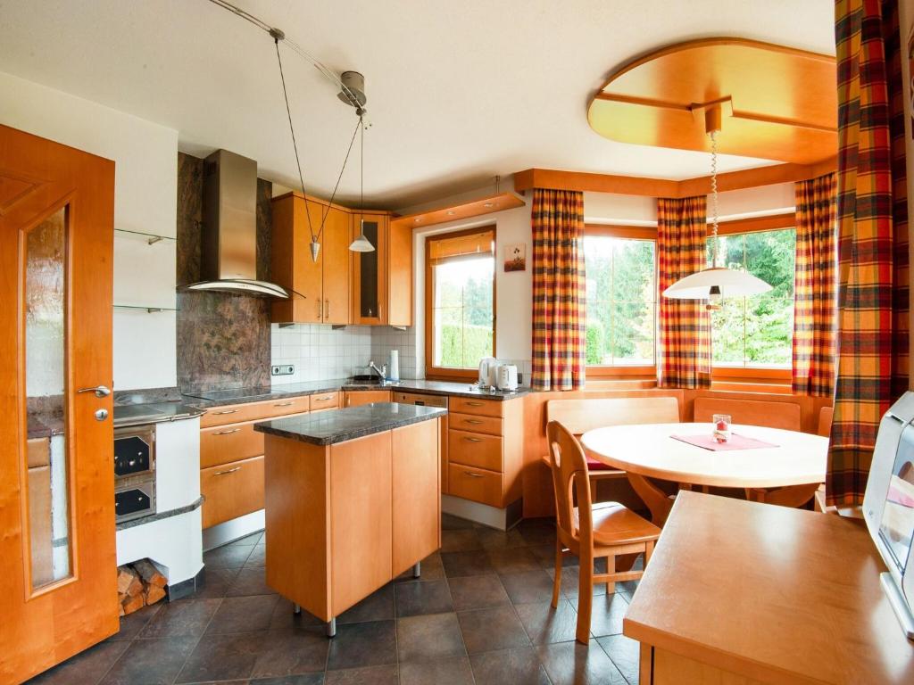 Holiday house in Reith im Alpbachtal with garden, cleaning included photo 4