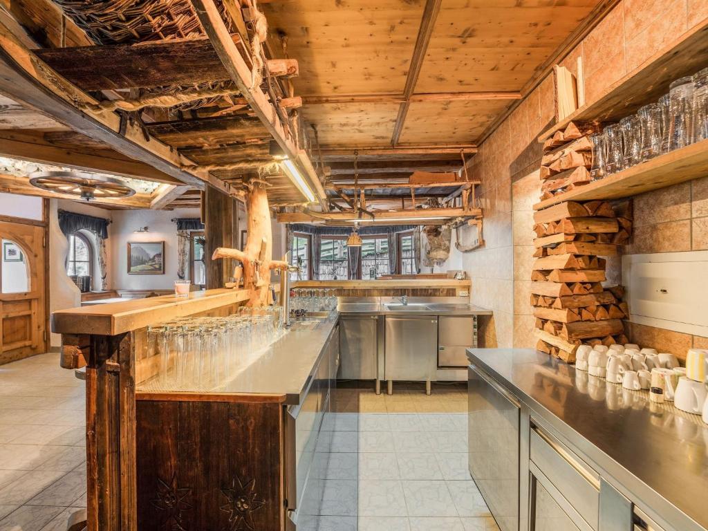 Quaint alpine hut in the Stubaital with sauna, cleaning included photo 3