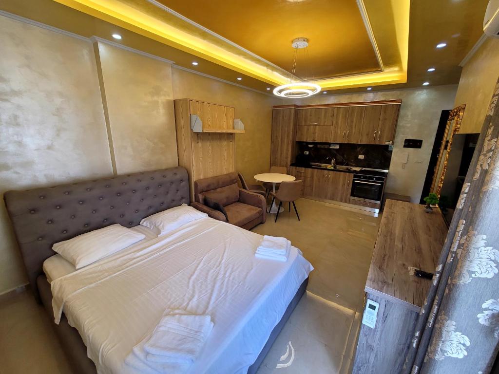 NEWBORN Apartments Lungomare Vlore photo 2