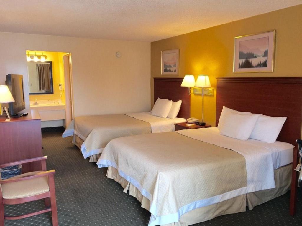Alamo Inn image