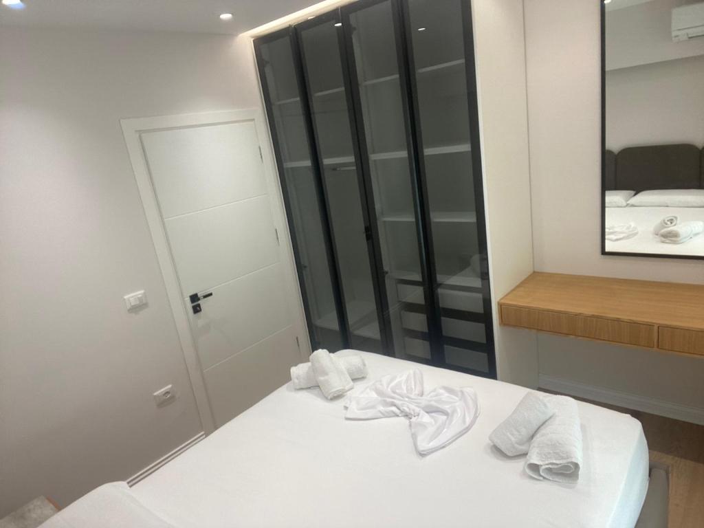 New Exclusive Sea View Blue Breeze Apartment photo 4