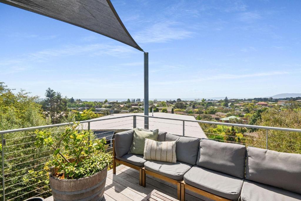 Seaside Bayview Family Oasis