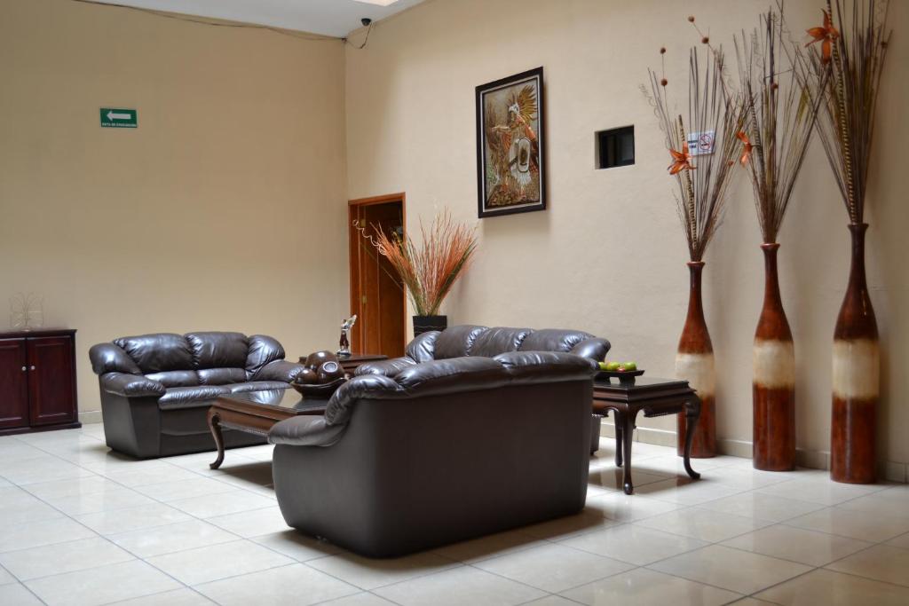 Hotel Conquistadores photo 2