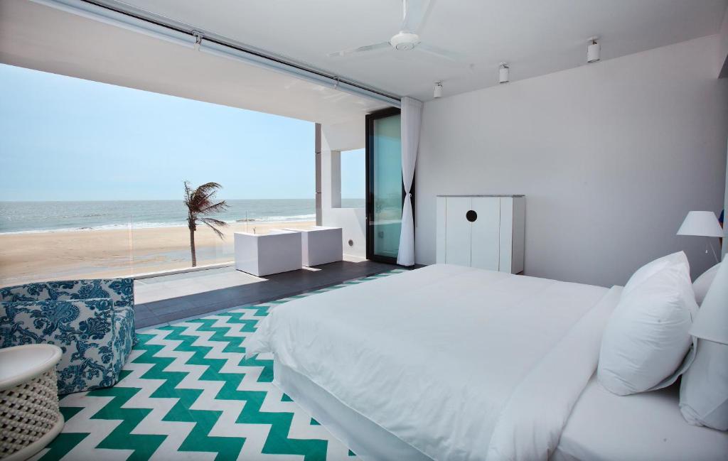 Вилла (Вилла «Премиум» с бассейном, рядом с пляжем), Sanctuary Ho Tram Resort Community