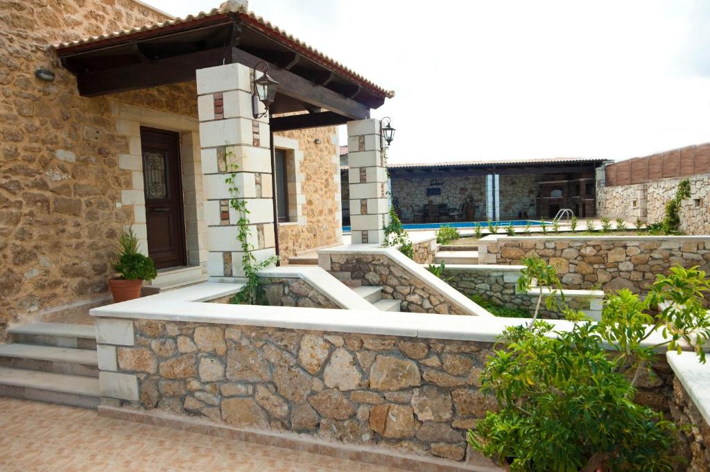 Villa-Aristotelis photo 3