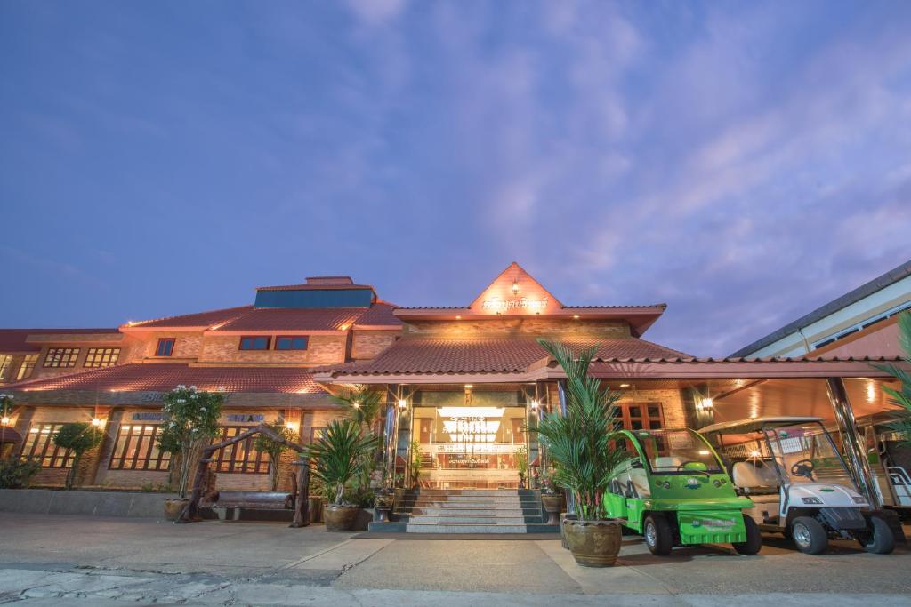 Busyarin Hotel photo 4