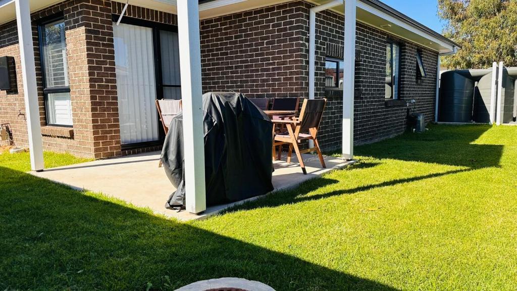 The Orange Haven - Relaxing Stay, Central Spot photo 4