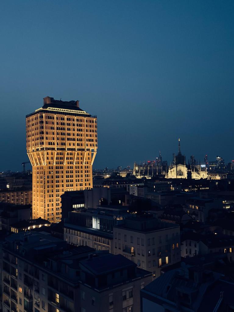 Uptown Palace, Milan