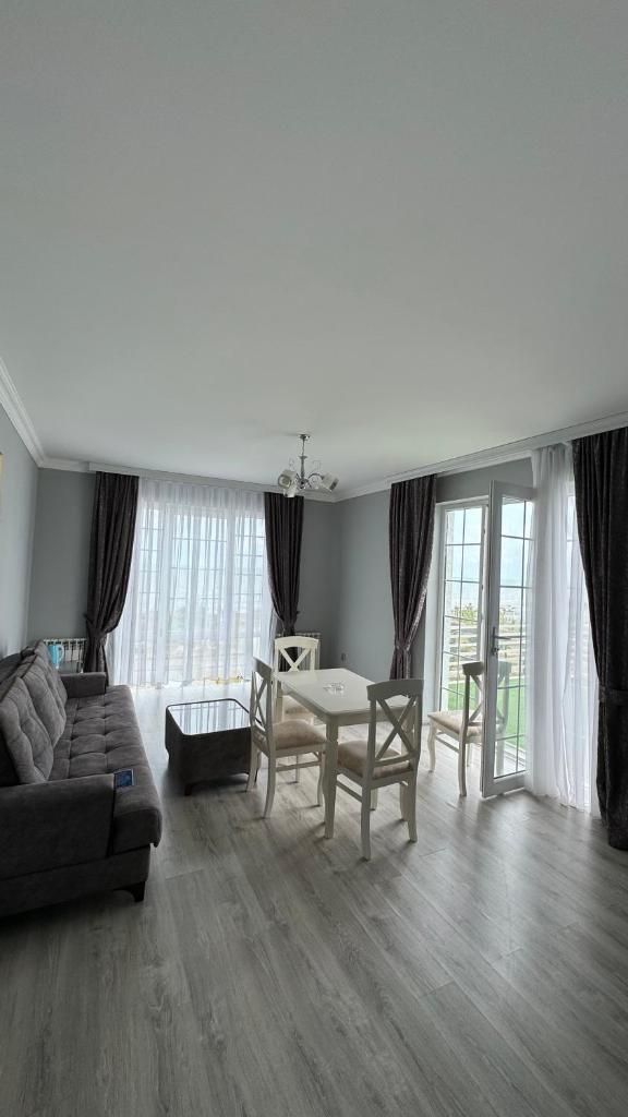 Astara Villa photo 4