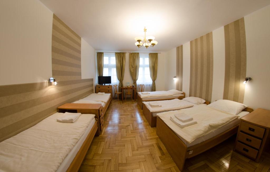 Brama Old City Rooms Room Type - Quadruple Room