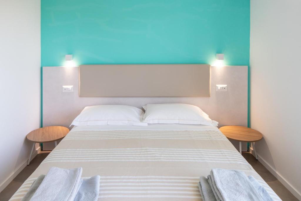 Villa Est Room Type - Queen Room with Balcony