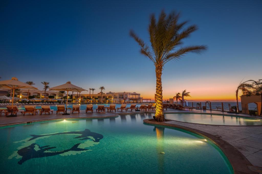 Cleopatra Luxury Resort Sharm El Sheikh - Tap to explore photos