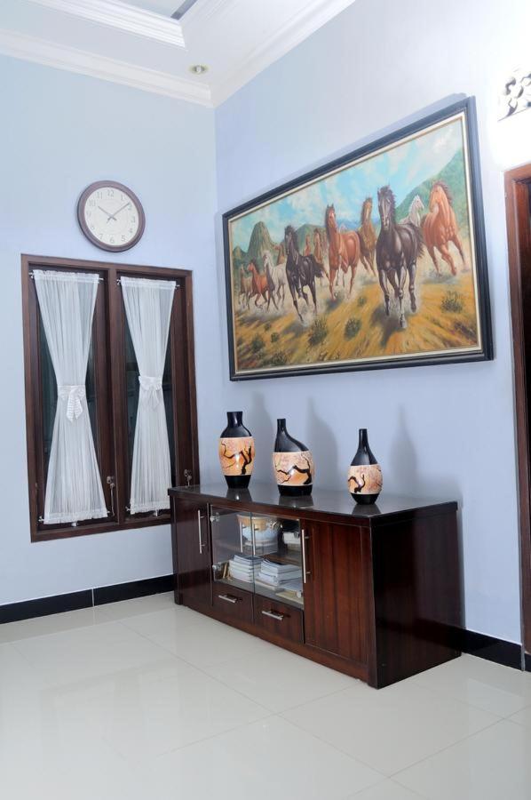 Shrine Guest House photo 1