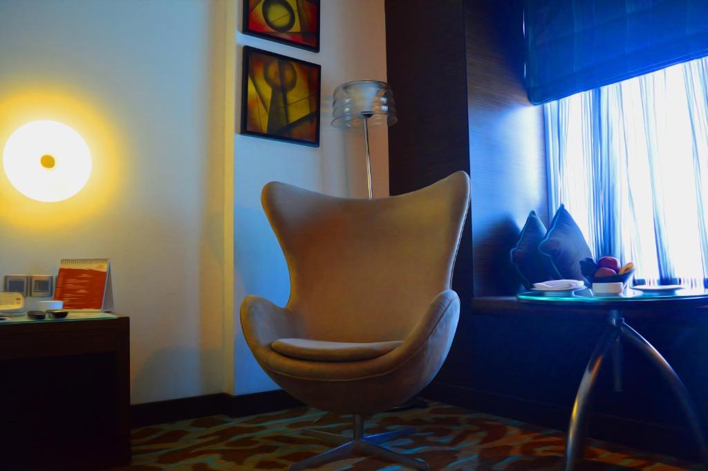 Сьюит (Suite - 25% discount on Food & Beverages (Except In-Room Dinning) & Early Check-In or Late Check-out (Subject to availability)), The Pride Hotel, Bangalore