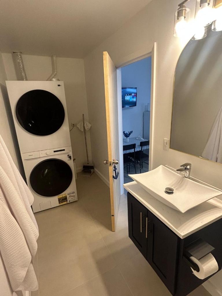 Turtle Bay Oceanview Suite - Sleeps 2 photo 4