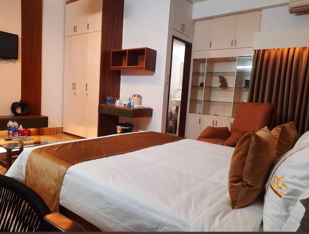 Crown Euro Inn Hotel and Resort photo 4