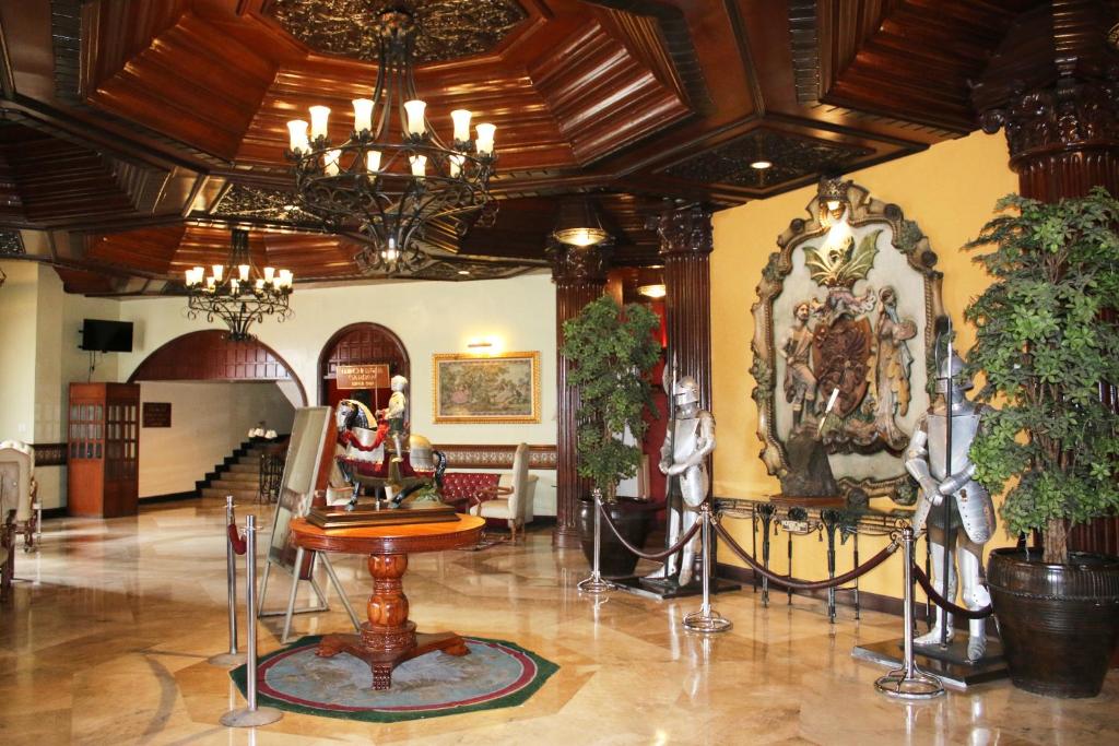 Camelot Hotel Quezon City powered by Cocotel, Metro Manila