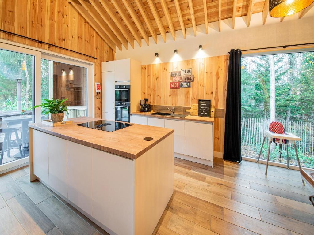 Premium chalet in Erezée with private sauna photo 2