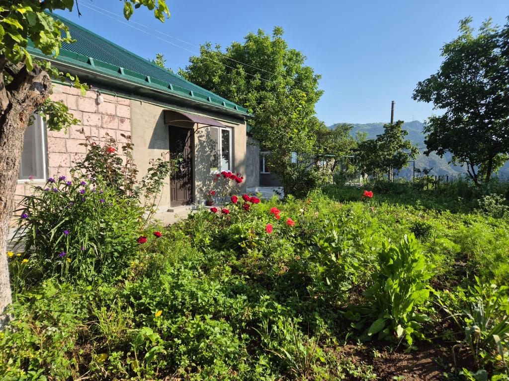 Mush Guest House in Sanahin photo 2
