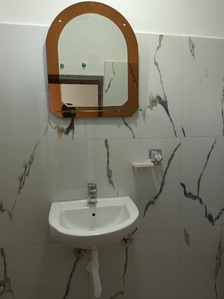 Rent Rooms Firdeus photo 2