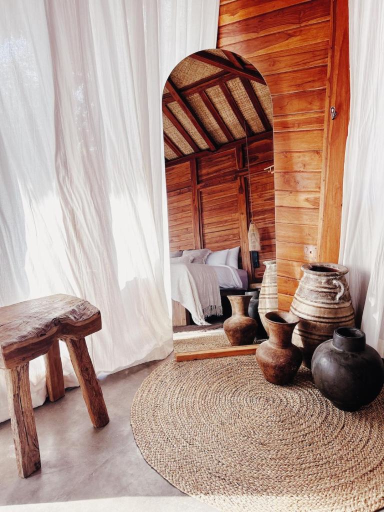 Ulu jungle wooden house photo 2