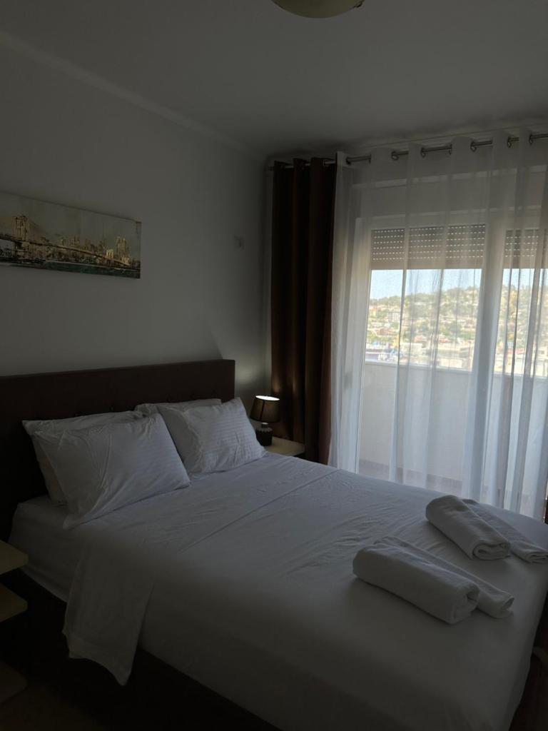Bliss Apartment photo 2