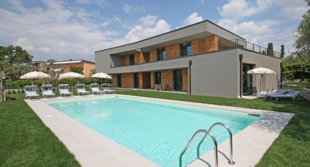 Villa T14